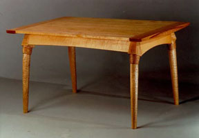 Image of Briglia table.